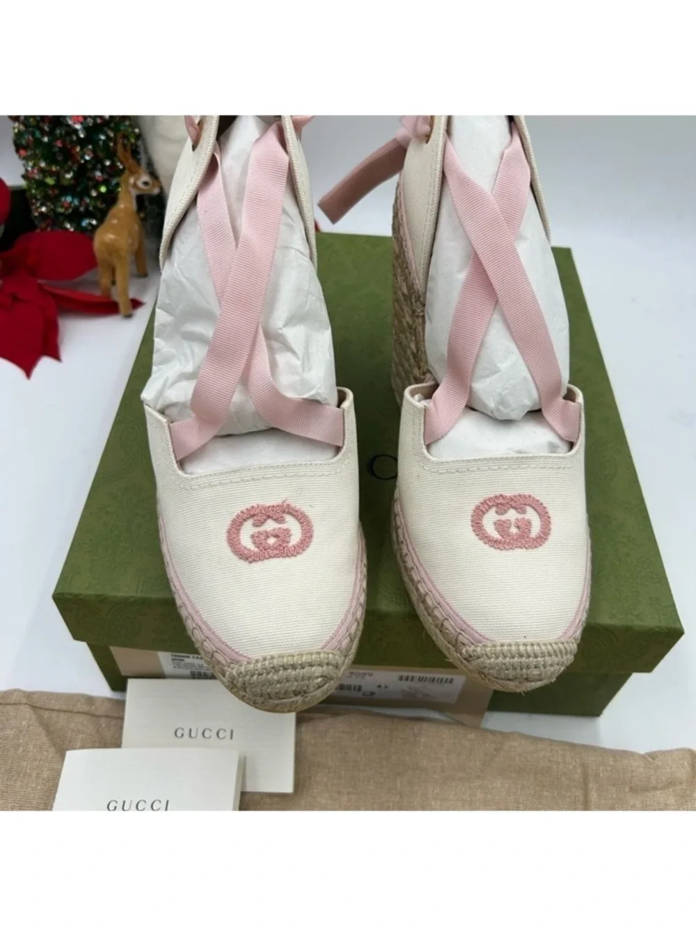Women’s Gucci white/pink wedge ESPADRILLES size 41 made in Spain